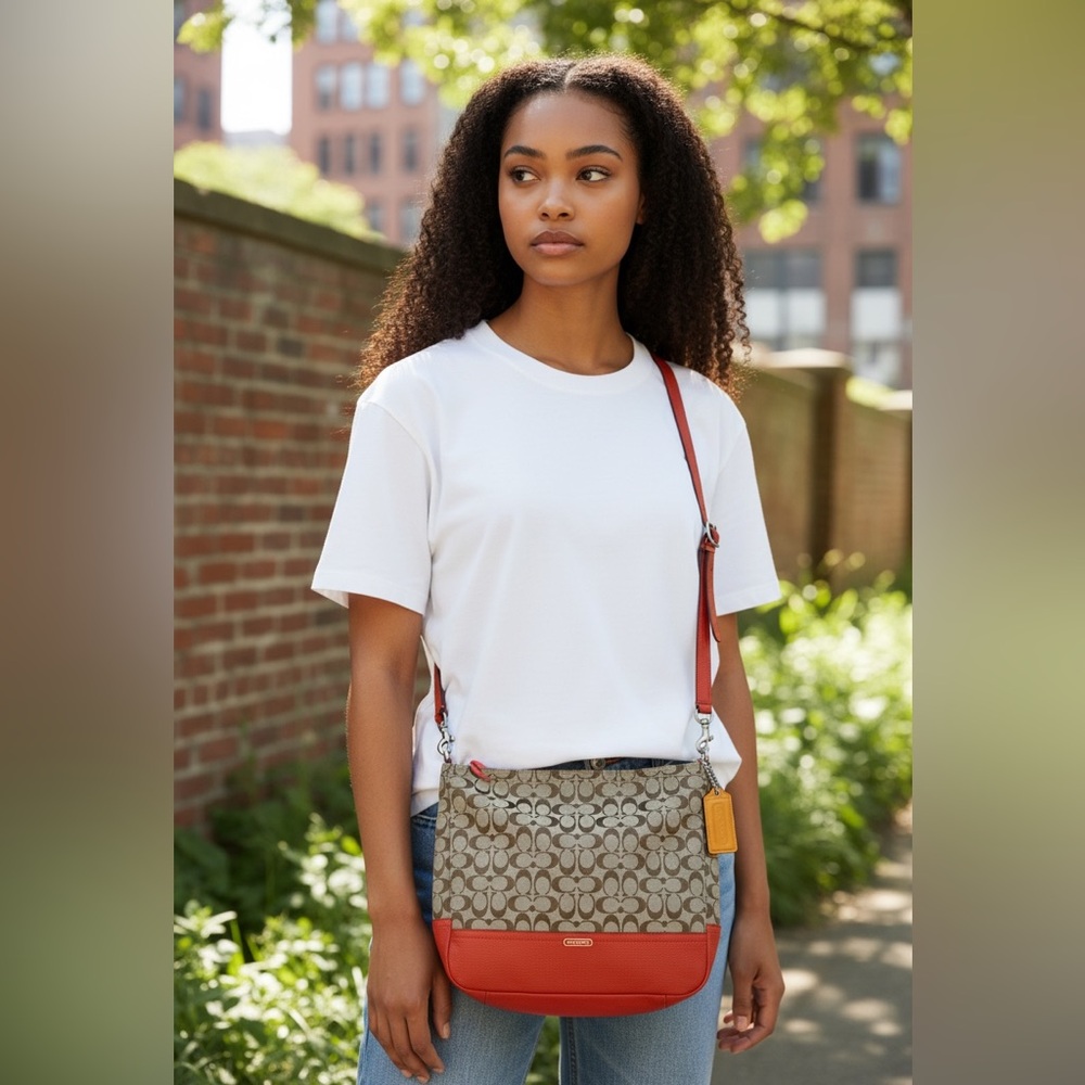 Coach Signature Park Hobo Purse F23279 SV/Khaki/Vermillion‎ Crossbody Shoulder